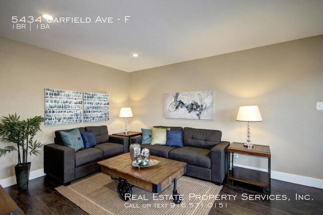 Building Photo - 5434 Garfield Ave