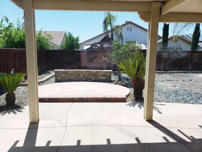 Building Photo - 3454 Amberly Ln