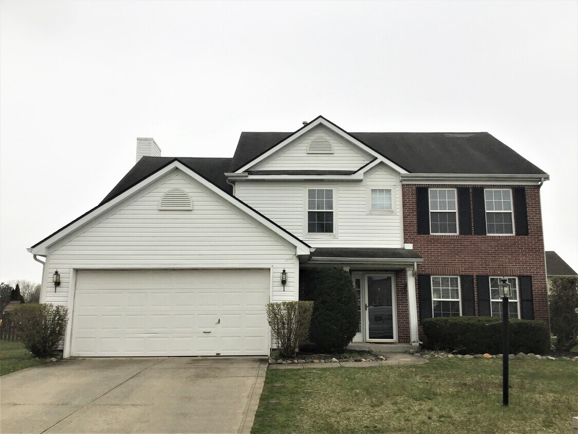 Foto principal - 13611 Stone Haven Dr