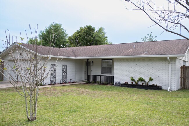 Foto del edificio - 89 Spinnaker Ln