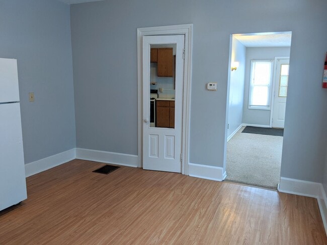 Foto del edificio - 642 Cherry St SE