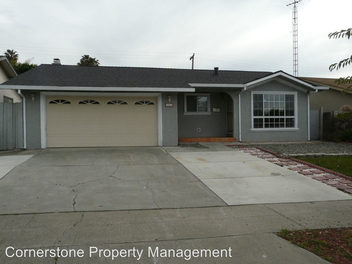 Primary Photo - 4 br, 2 bath House - 3462 Mount Prieta Dr