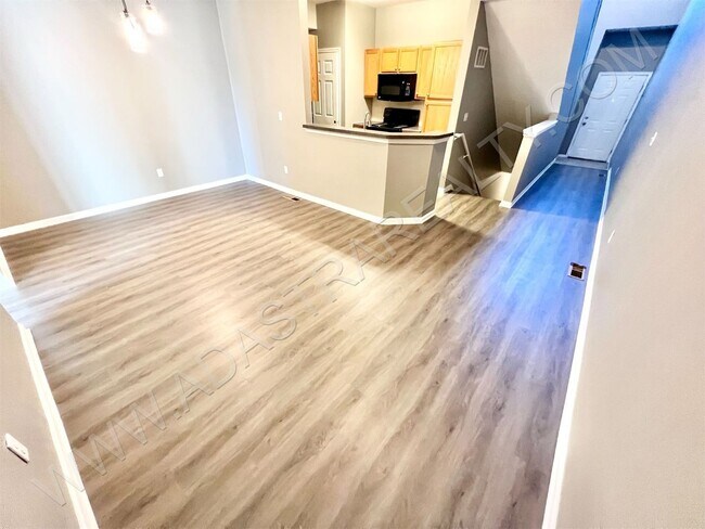 Foto del edificio - Beautiful and Spacious Olathe West Townhom...