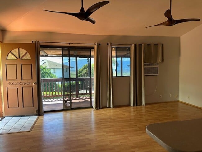 Building Photo - 2705 Palalani Pl