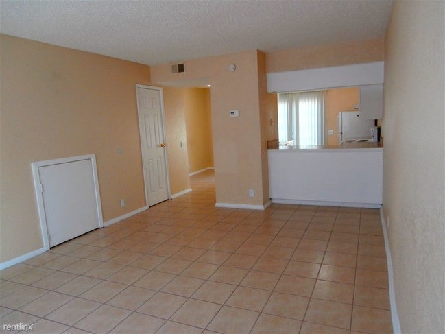 Building Photo - 5800 NW 29th St