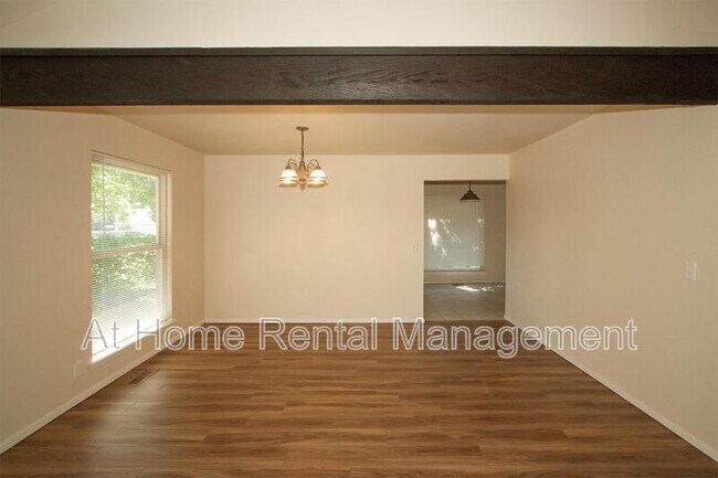 Building Photo - 7729 S 70th E Ave