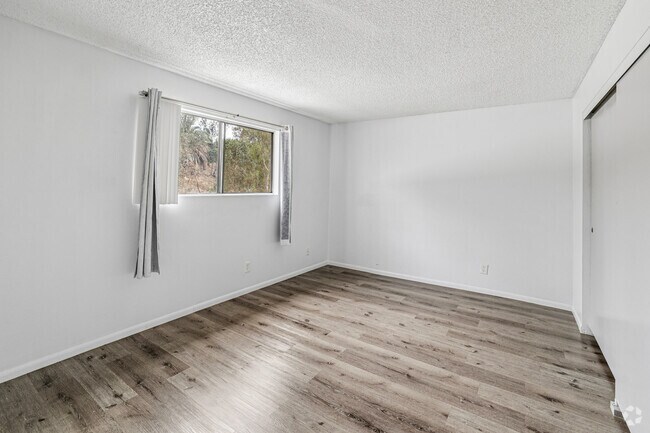 1 habitación, 1 baño - 500 pies cuadrados - Habitación - 3500 Cedar Avenue