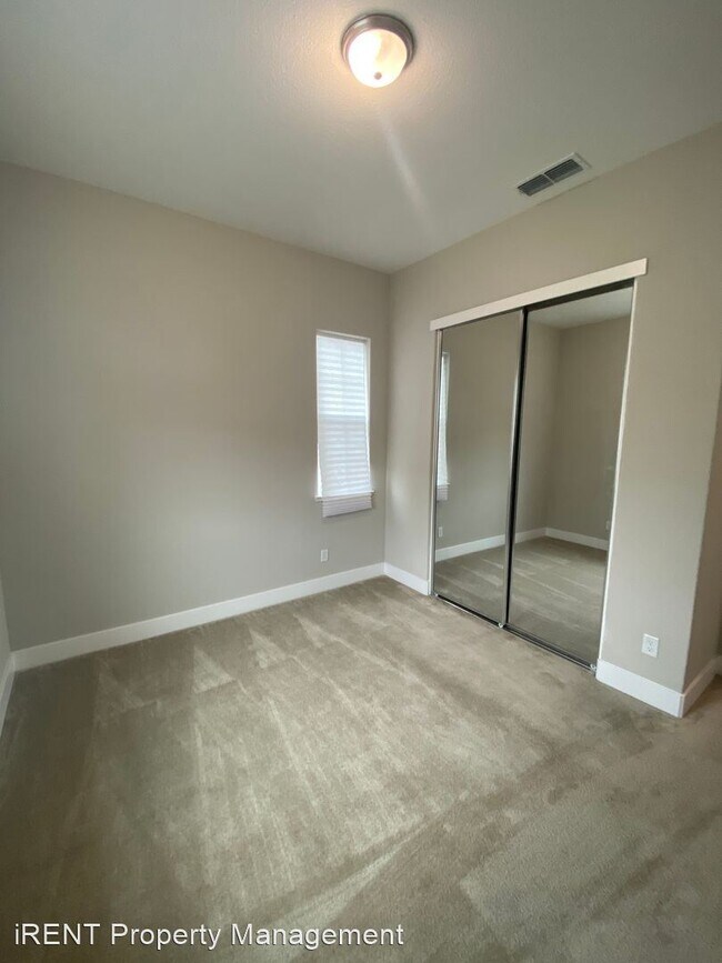 Foto del edificio - 3 br, 3 bath House - 808 Clementine Dr