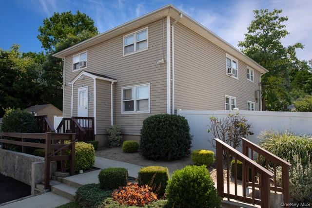 Foto del edificio - 10 Laramie Rd