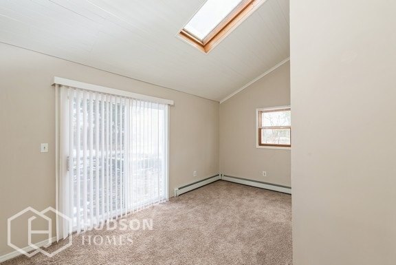 Foto del edificio - 15 Leo Ave