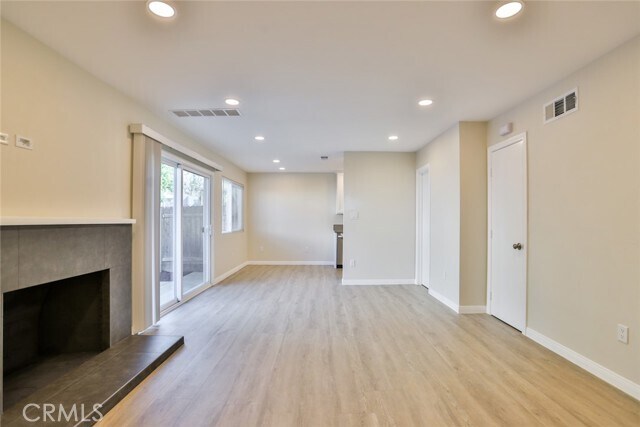 Foto del edificio - 2963 Elgin Dr