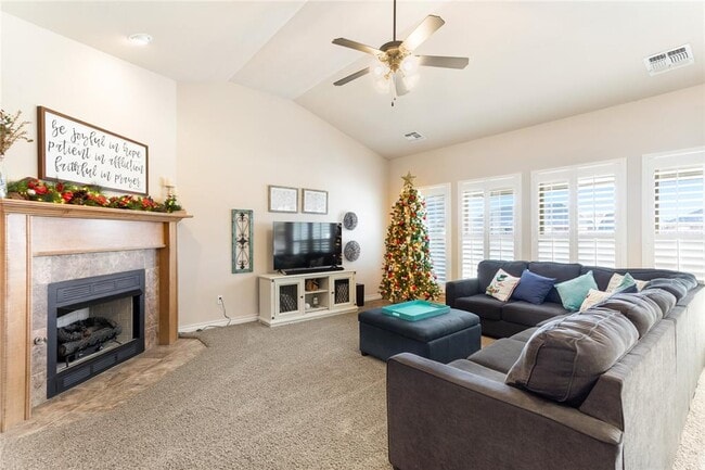 Building Photo - 1812 Javelina Dr