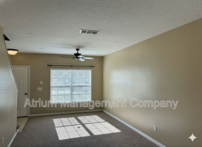 Building Photo - 325 Wilton Cir