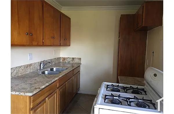 Foto del edificio - 1256 N Placentia Ave