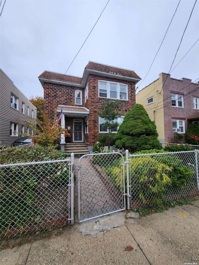 Foto principal - 17 Tilrose Ave