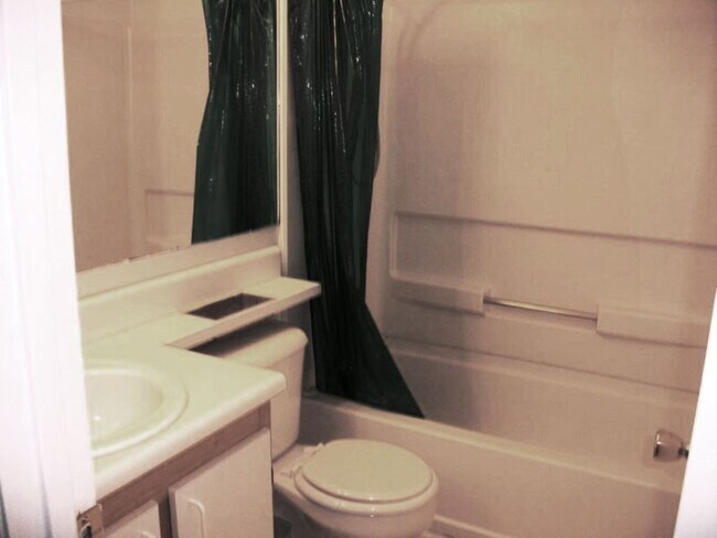 Foto del edificio - 102 Calhoun St