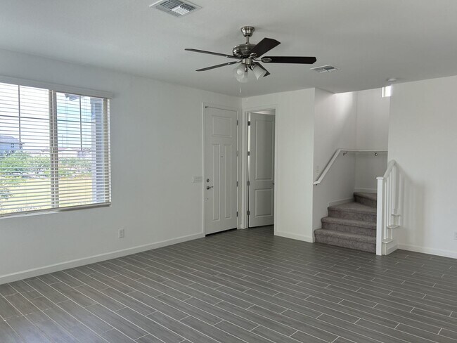 Foto del edificio - 3 BEDROOM IN UNION PARK