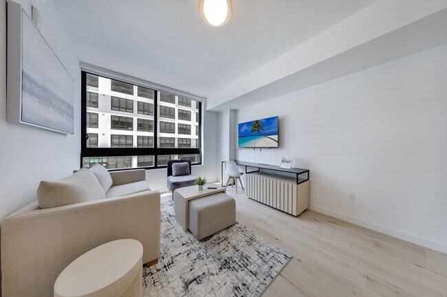 Foto del edificio - 36 NE 2nd St