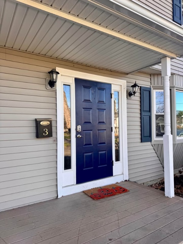 Building Photo - 3 Clover Ln