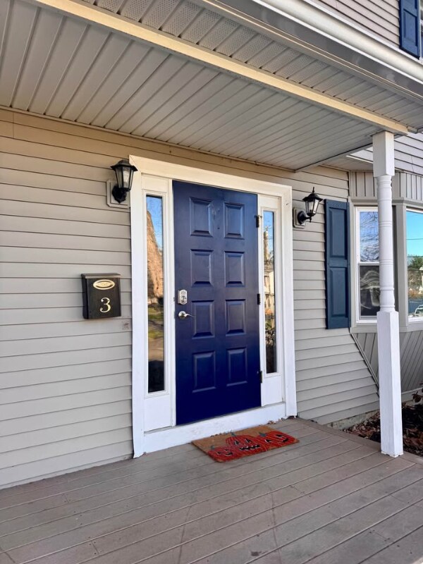 Foto del edificio - 3 Clover Ln