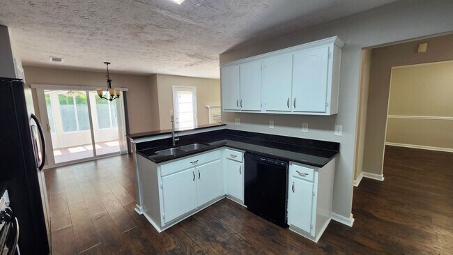 Foto del edificio - 3049 Winding Grove Dr