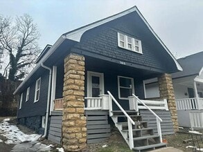 Building Photo - 3815 Highland Ave