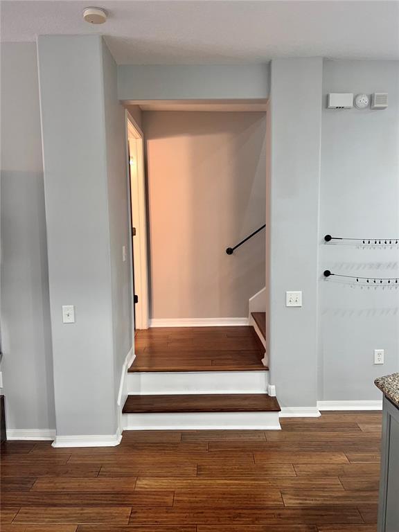 Foto del edificio - 9622 Bay Grove Ln