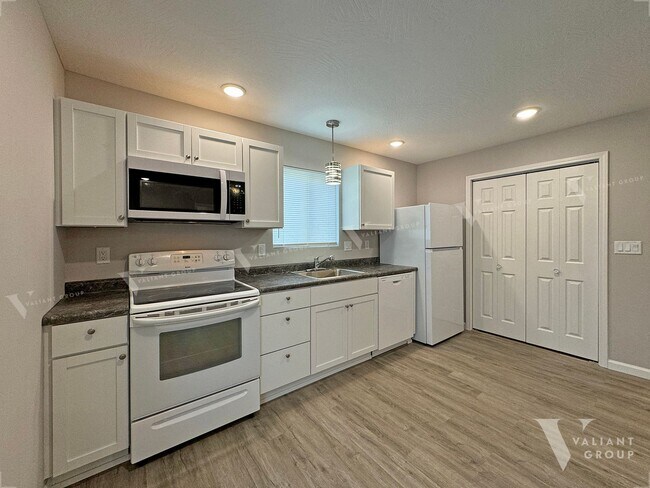 Foto del edificio - Charming 3-Bedroom, 1-Bathroom House for Rent in Springfield’s Heart of the Westside Neighborhood