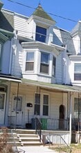 Building Photo - 1046 Madison Ave