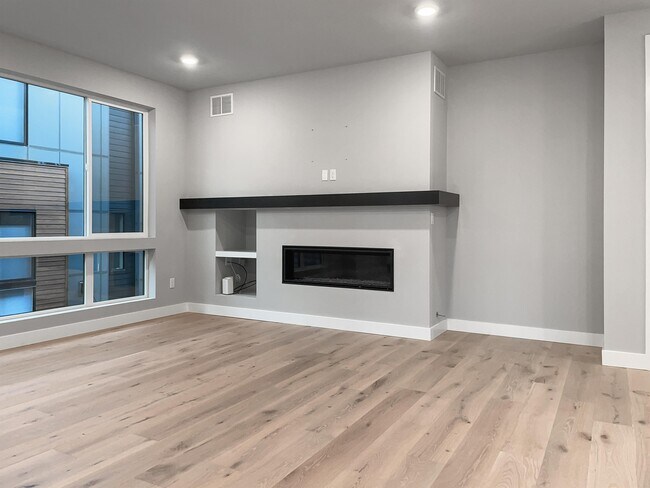 Foto del edificio - 1256 131st Ct NE