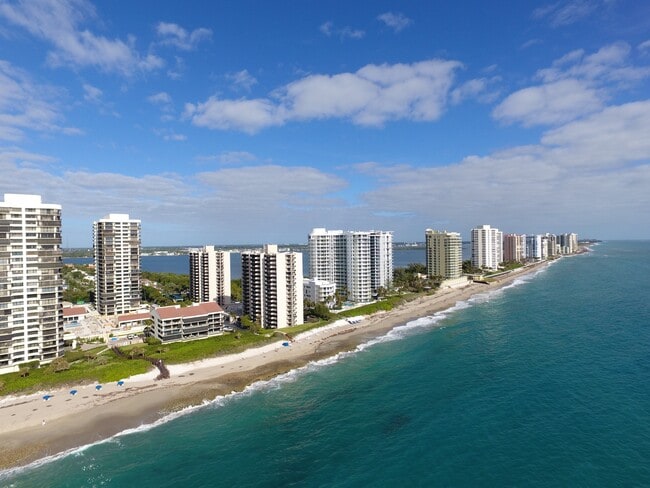 Photo - 4200 N Ocean Dr Townhome