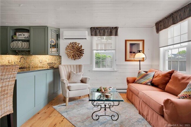 Foto del edificio - 11 Cove St