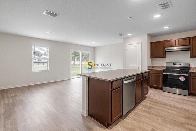Foto del edificio - 6473 Sweetbay Ln