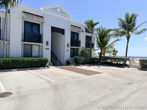 Building Photo - 1598 S Ocean Ln
