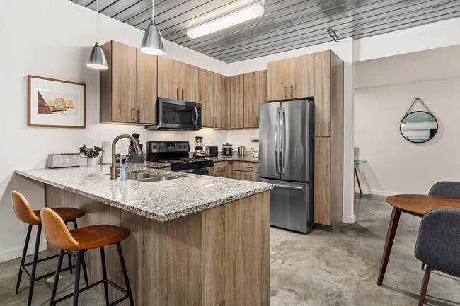 Mid Main apartments — community photo - Mid Main