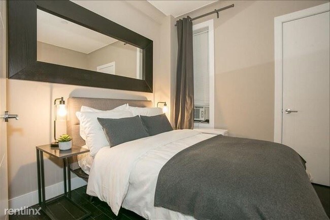 Foto del edificio - 1068 Bigleaf Pl