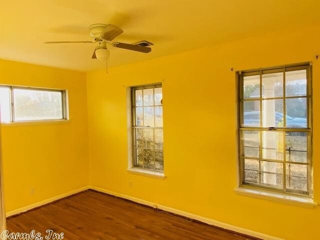 Foto del edificio - 17 Dellwood Dr