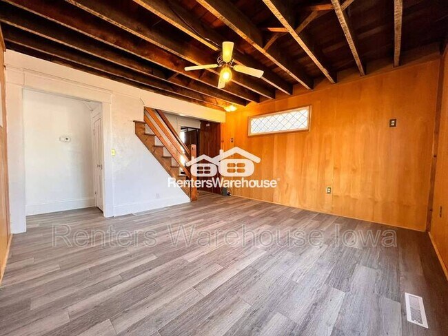 Foto del edificio - 609 N Howard St