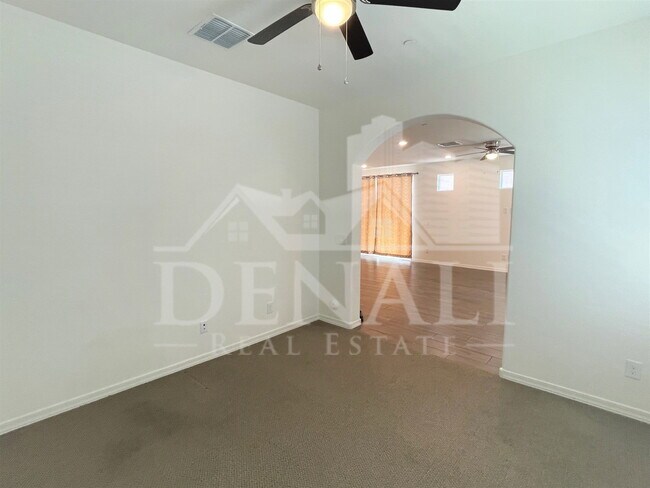 Foto del edificio - 29400 N 122nd Glen