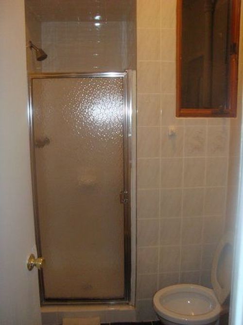 Building Photo - 402 W 50th St