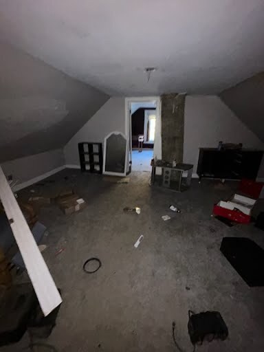 Foto del edificio - 6210 Edna Ave