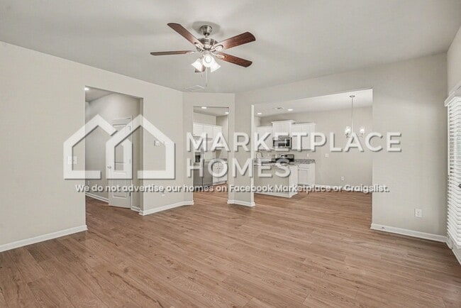 Building Photo - 254 W L Miller Dr