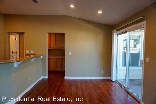 Foto del edificio - 2 br, 2 bath House - 302 Oleander Drive