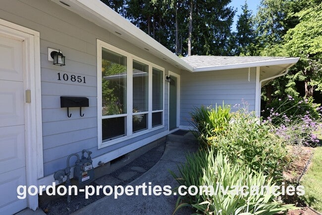 Photo - 10851 SE Garrett Drive House