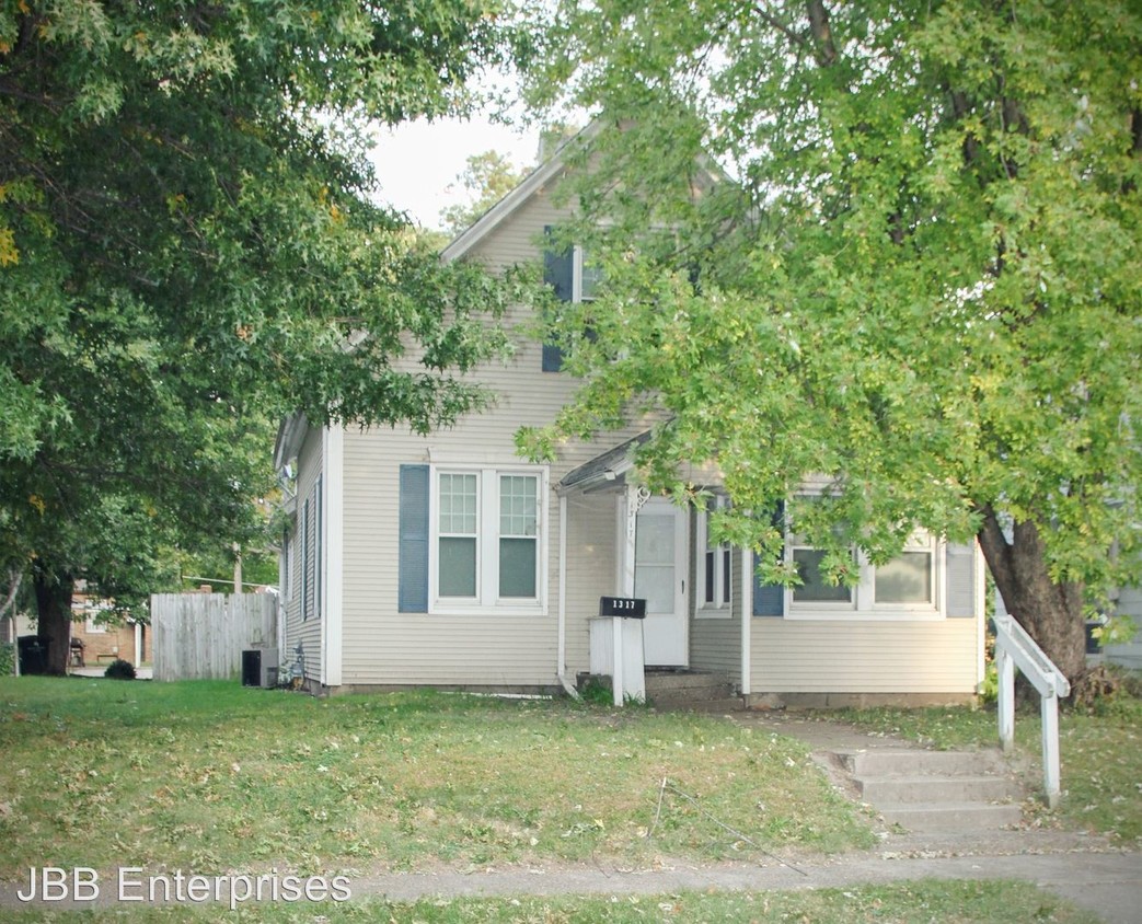 Building Photo - 3 br, 1 bath House - 1317 44th Street