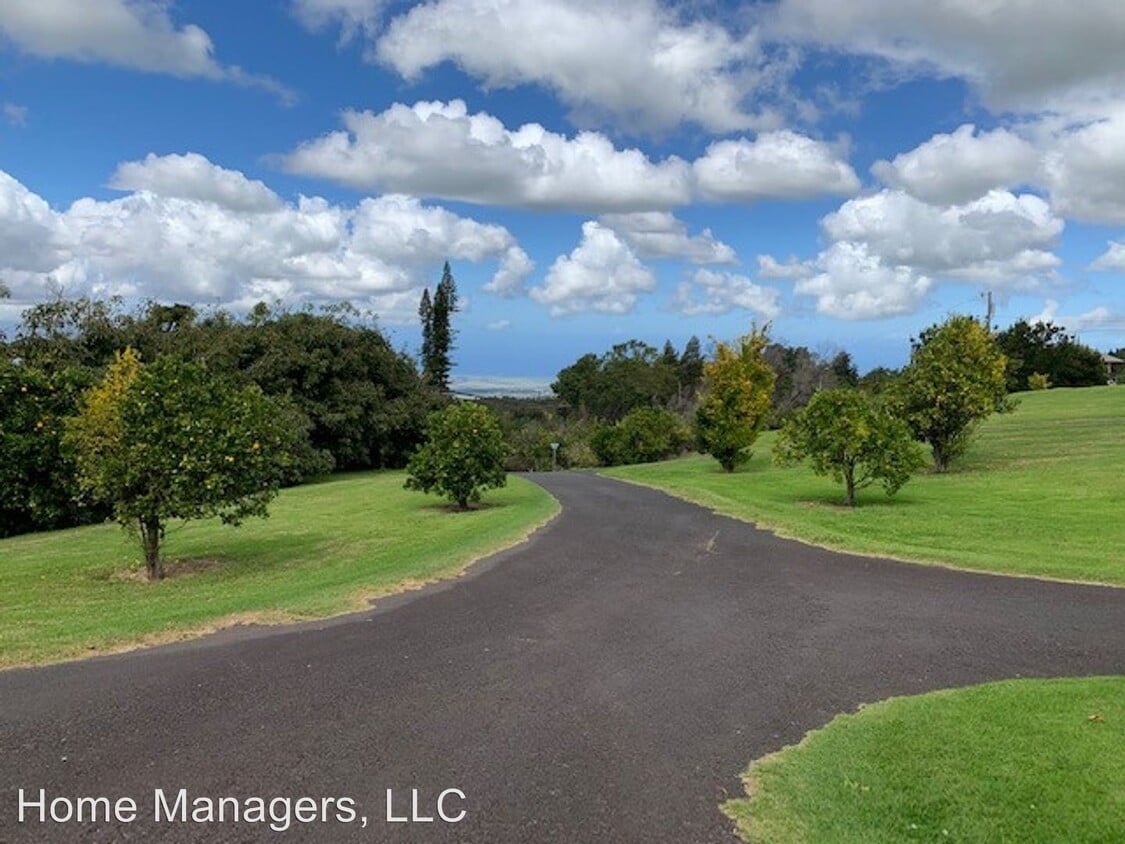 3014 Kekaulike Ave, Kula, HI 96790 Room for Rent in Kula, HI