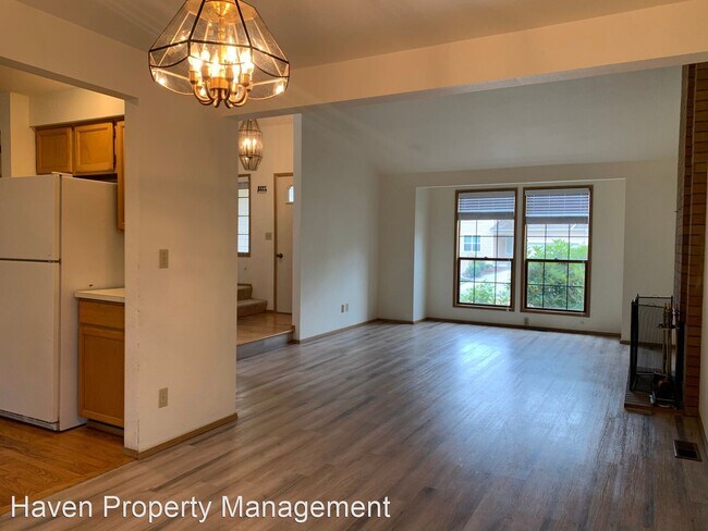 Building Photo - 3 br, 2.5 bath House - 32904 2nd Place SW
