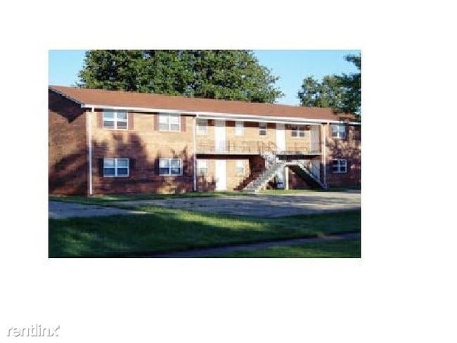 Building Photo - 286 Elmwood Dr