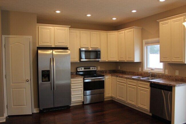 Foto del edificio - Cedar Point Townhouse for Rent!