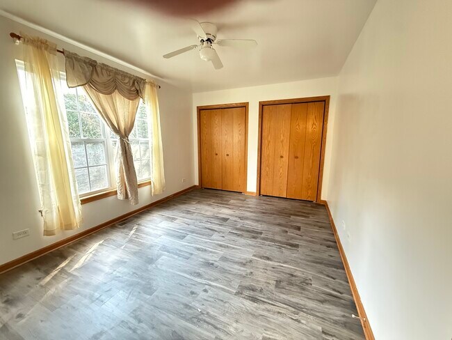 Foto del edificio - 1709 Clay St